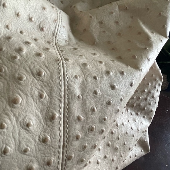 Furla Ostrich 💯 % Leather Hobo Bag - Picture 2 of 11